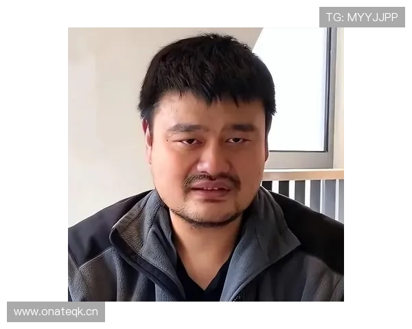 姚明退役后住的那栋楼，物业费比我年薪还高