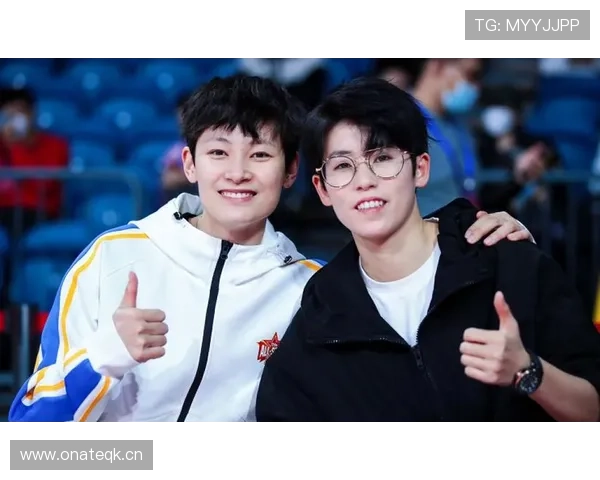 杨力维，平时训练像和尚，周末花钱像拍奢侈大片，反差真上头